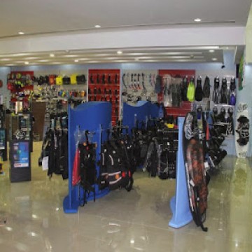 Poseidon Dive Center | Offers | Discounts | Latest Prices | Shopping | Qatar Day