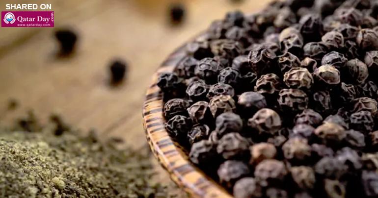 Black Pepper For Common Cold: 2 Easy Home Remedies That May Work Like Magic