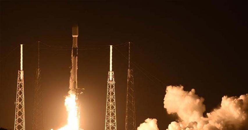 SpaceX launches another batch of Starlink satellites, but misses rocket landing