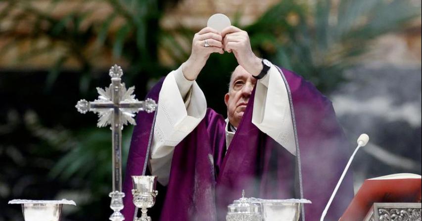 Pope starts Lent as Ash Wednesday rites scaled back for COVID-19 