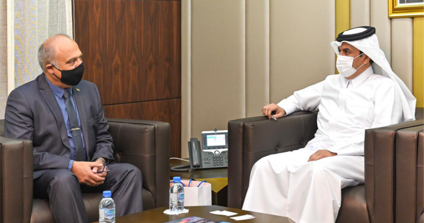 President of Qatar Civil Aviation Authority Meets Uruguay's General Director of Civil Aviation and Aviation Infrastructure