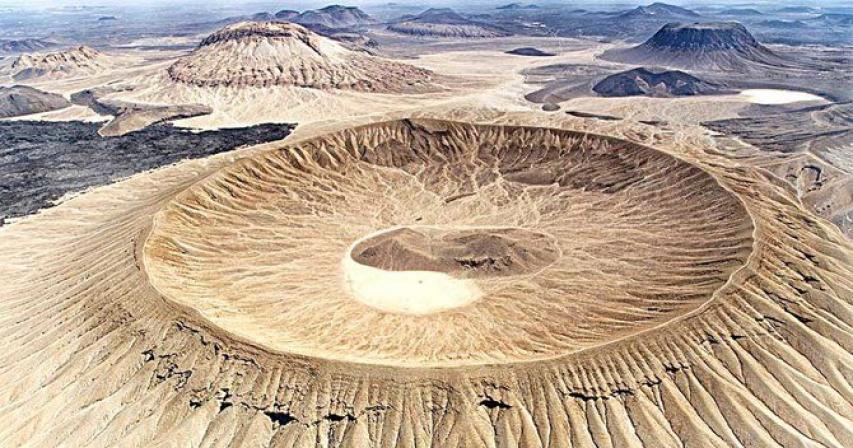 ThePlace: Jabal Abyad, the tallest volcano in Saudi Arabia