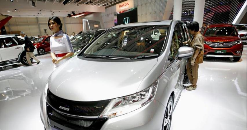 Indonesia expands tax breaks for sales of bigger cars