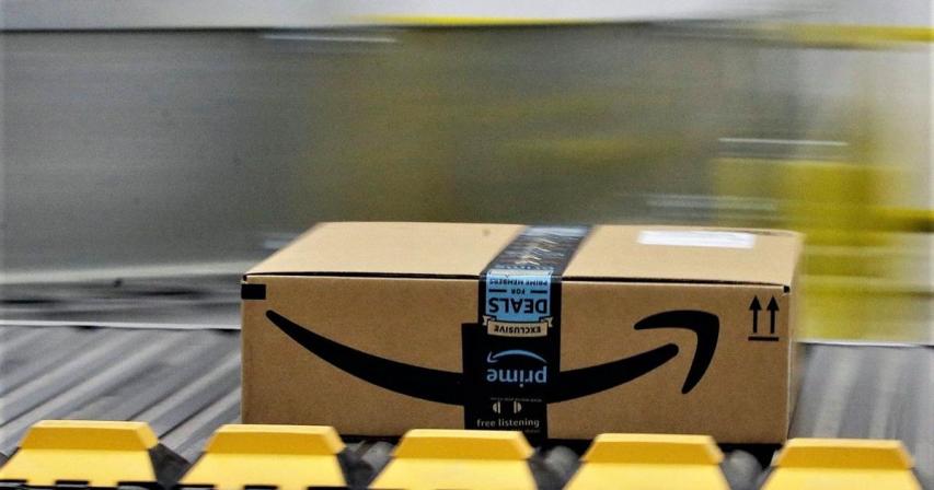 Amazon.com Inc has apologized to U.S. Representative Mark Pocan