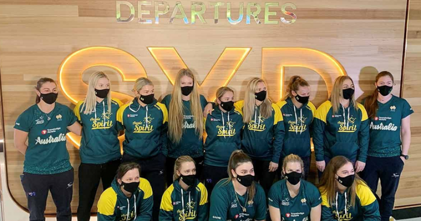 Australian softball team first to arrive in Japan for Olympics