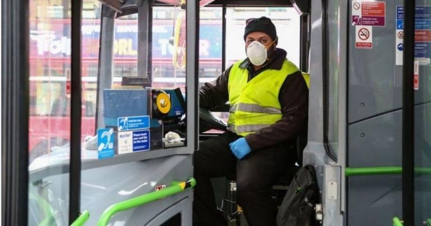 Dropping face mask rules is gross negligence, says Unite union