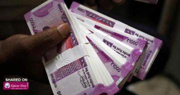Dark days ahead for Indian rupee, strategists reveal