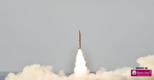 Pakistan says wants peace with India, conducts missile test
