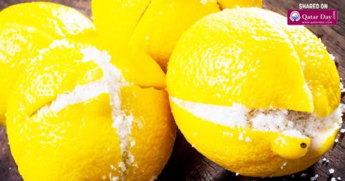 Cut 1 Lemon In 4 Parts Put Some Salt On It And Put It In The Middle Of The Kitchen! This Trick Will Amaze You!
