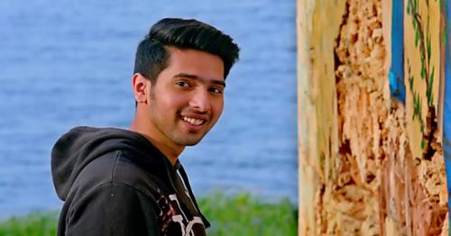 Armaan Malik arrives in Doha for his first ever Live Concert