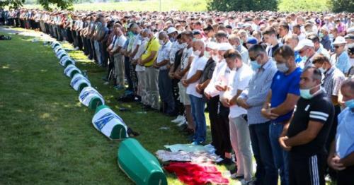  Bosnia marks 25 years since massacre
