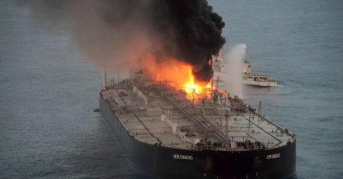 Raging tanker fire sparks fears of a new Indian Ocean disaster