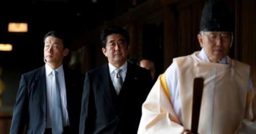 Japan's ex-PM Abe visits controversial memorial