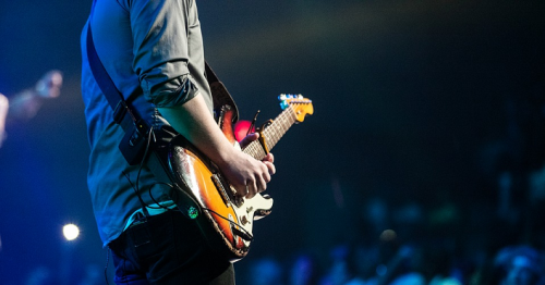 7 Tell-tale Signs That You Were Born to Become a Musician