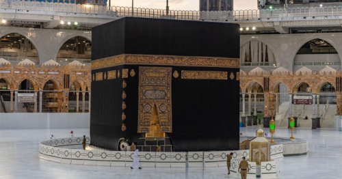 Makkah’s Grand Mosque to receive Umrah pilgrims on Sunday