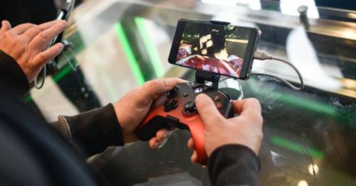 Xbox game streaming 'heading to iPhones'