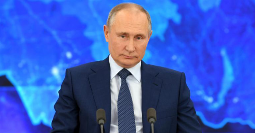 Russia's Putin blames Washington for starting new arms race 