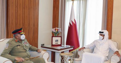 HH The Amir Receives Pakistani Chief of Army Staff