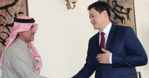 Prime Minister of Kyrgyzstan Meets Ambassador of Qatar