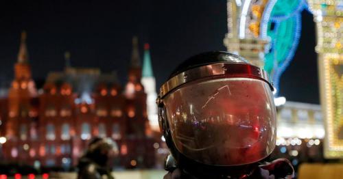 Russia seeks to buy anti-riot gear ahead of planned Navalny protest