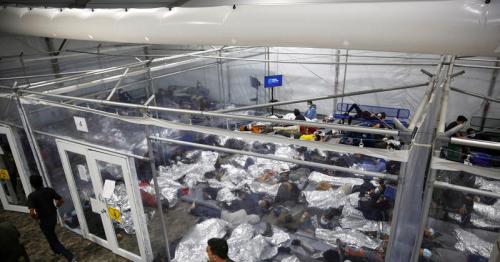 U.S. caught more than 171,000 migrants at U.S.-Mexico border in March: preliminary data