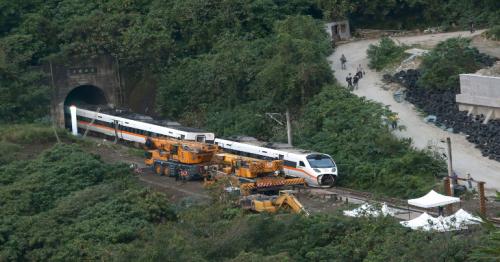 Taiwan train crash - Lorry boss offers deep remorse
