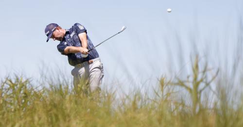Spieth grabs early clubhouse lead at PGA Championship