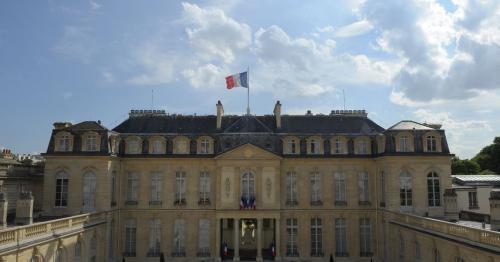 Heavy metal rocks French President’s palace after YouTube bet 