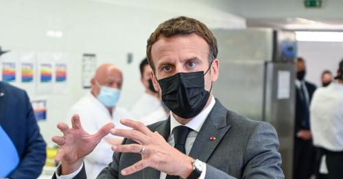 Macron slapped in the face during walkabout in southern France 