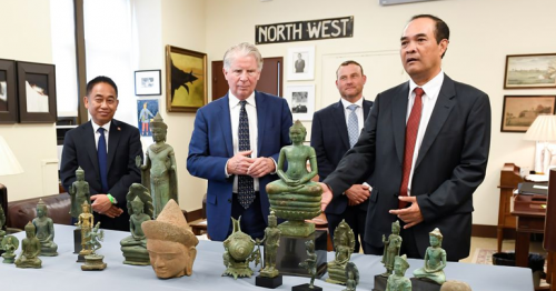 United States returns 27 stolen antiquities to Cambodia