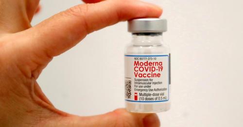 Moderna's COVID-19 vaccine shows promise against Delta variant in lab study