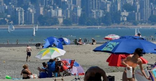 Canada weather: Dozens dead as heatwave shatters records
